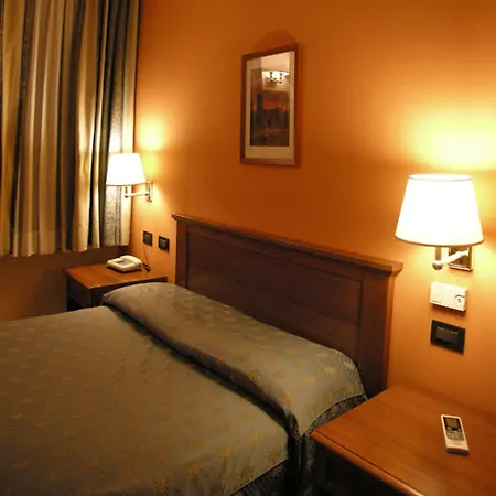 Forum Ξενοδοχείο 3*