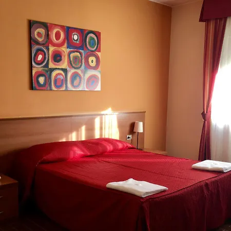 Ξενοδοχείο Forum 3*