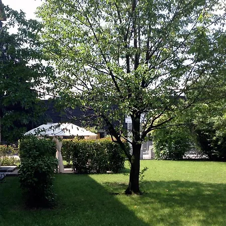 Ξενοδοχείο Forum 3*