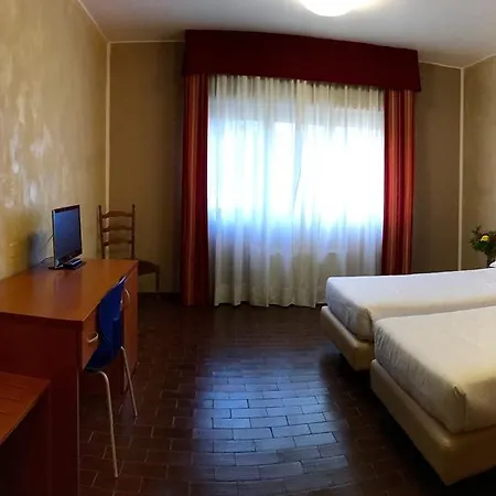 Forum 3*